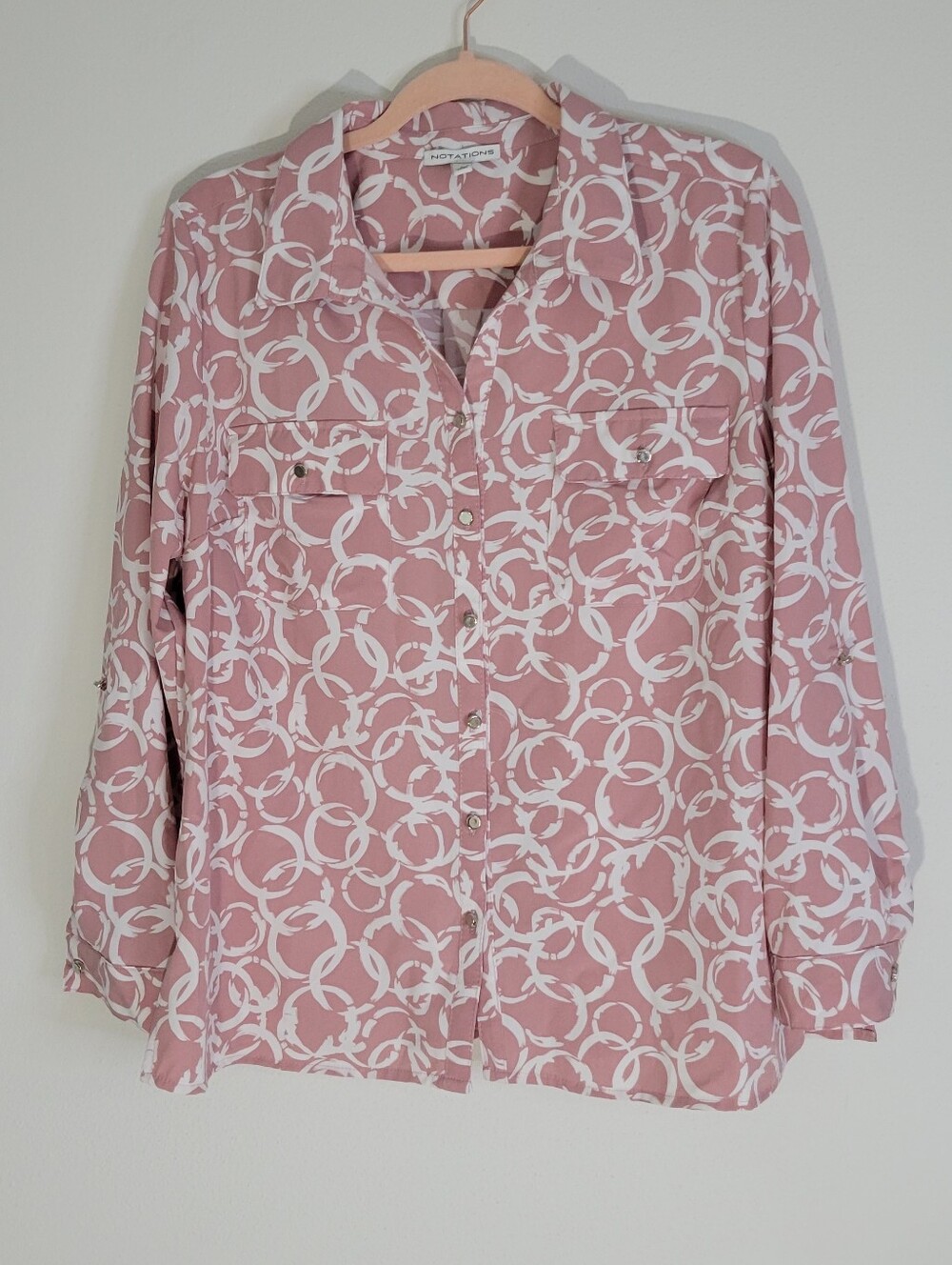 Notation Women Size L Pink and White Circle Print Button-Up Blouse